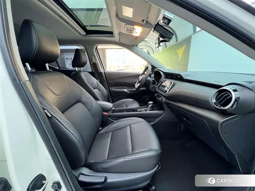 Nissan Kicks 2023 Белый из Китая, фото 2