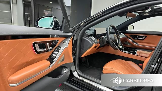 Mercedes-Benz S-Class W223 2023 Черный из Кореи, фото 2