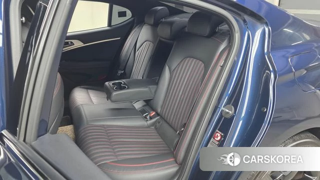 Genesis G70 2019 Синий из Кореи, фото 2