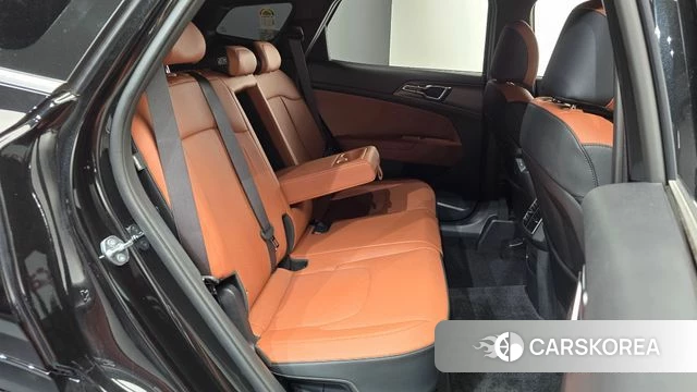 Kia The New Sportage 5th Generation Hybrid 2025 Черный из Кореи, фото 2