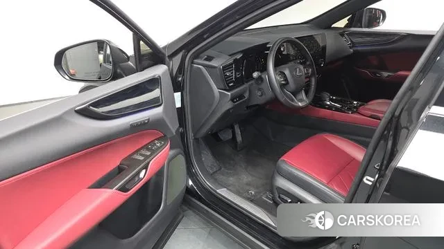 Lexus NX350h Second generation 2024 Черный из Кореи, фото 2