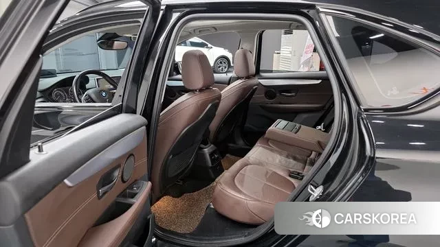 BMW 2 Series Active Tourer (F45) 2021 Черный из Кореи, фото 2