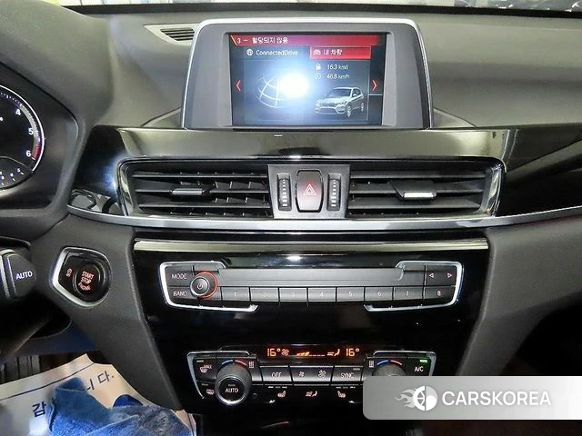 BMW X1 (F48) 2019 Черный из Кореи, фото 2