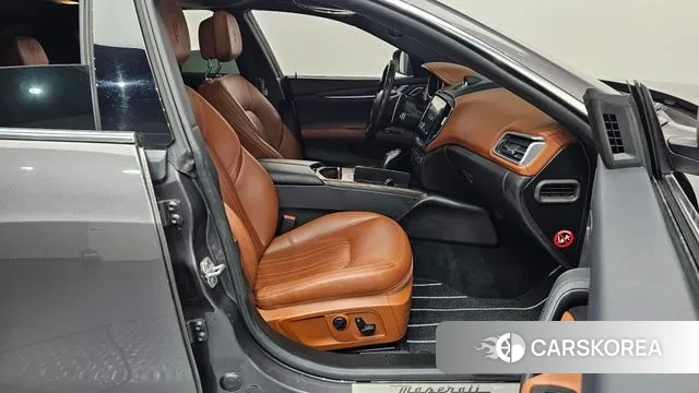 Maserati Ghibli 2019 Серый из Кореи, фото 2