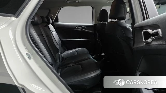 Kia Sportage 5th Generation 2022 Белый из Кореи, фото 2