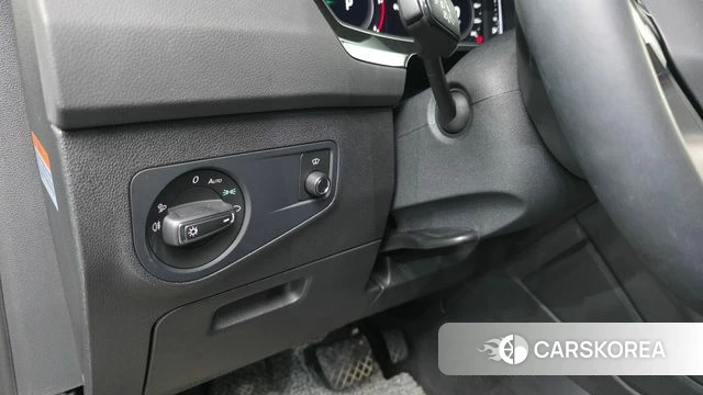 Volkswagen Tiguan second Generation 2022 Черный из Кореи, фото 2