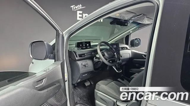 Hyundai Staria 2022 Серебряный из Кореи, фото 2