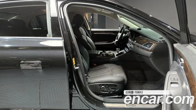 Genesis G90 2018 Черный из Кореи, фото 2