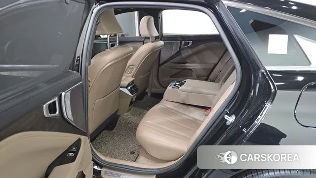 Kia K8 Hybrid 2021 Черный из Кореи, фото 2