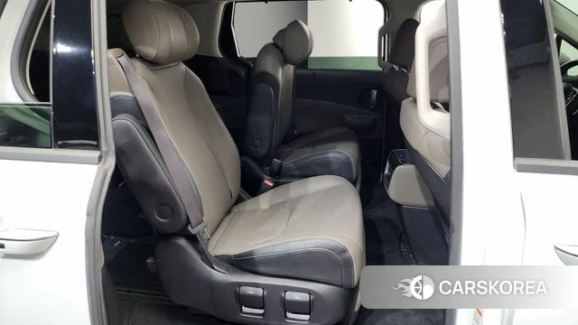 Kia The New Carnival 4th Generation 2024 Белый из Кореи, фото 2