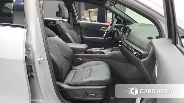 Kia The New Sportage 5th Generation 2025 Серый из Кореи, фото 2