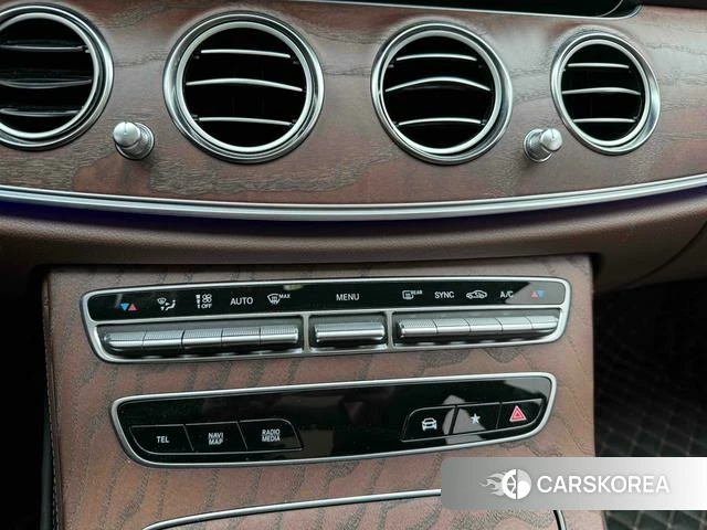 Mercedes-Benz E-class id 3908621 из Китая 2