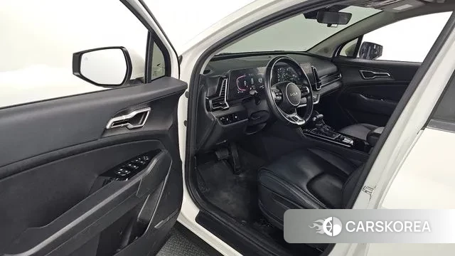 Kia Sportage 5th Generation 2022 Белый из Кореи, фото 2