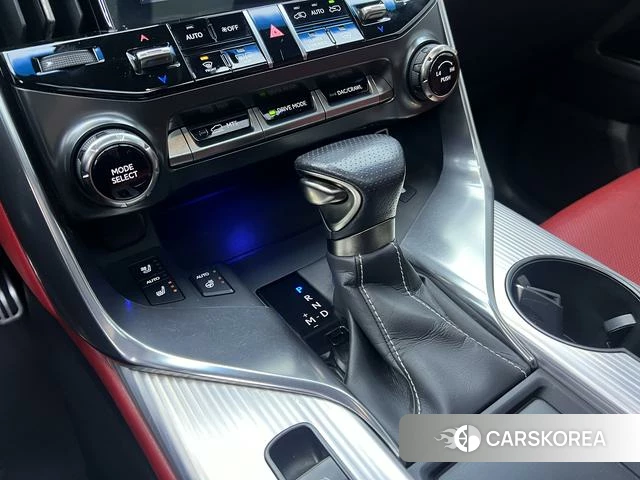 Lexus LX 2022 Черный из Китая, фото 2