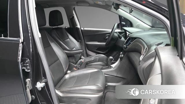 Chevrolet (GM Daewoo) The New Trax 2018 Черный из Кореи, фото 2