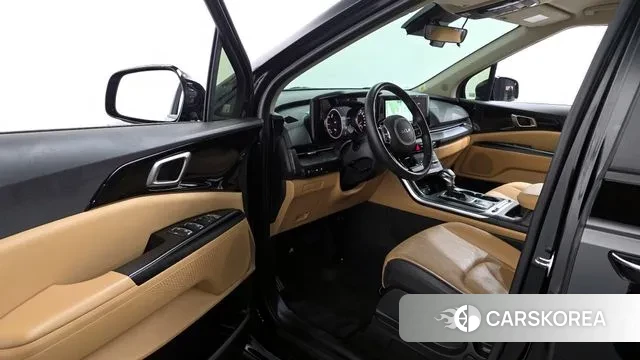 Kia Carnival 4th generation 2023 Черный из Кореи, фото 2