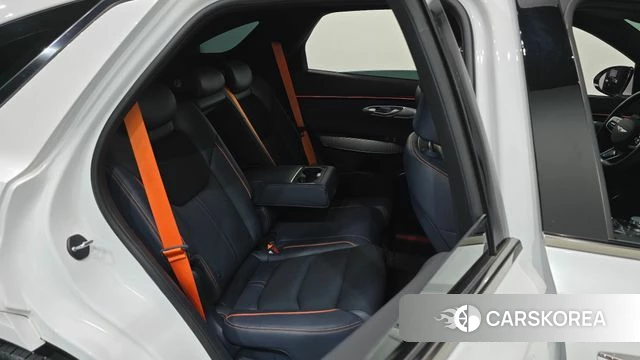 Genesis GV70 2024 Белый из Кореи, фото 2