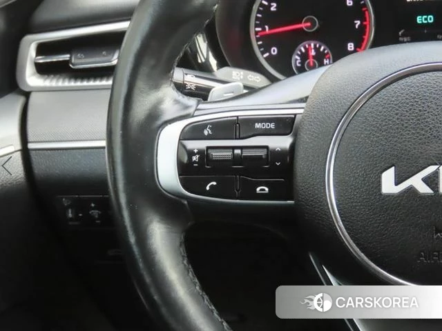 Kia K5 3rd generation 2022 Белый из Кореи, фото 2