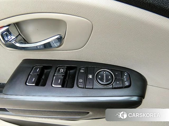 Kia The New Carnival 2019 Черный из Кореи, фото 2