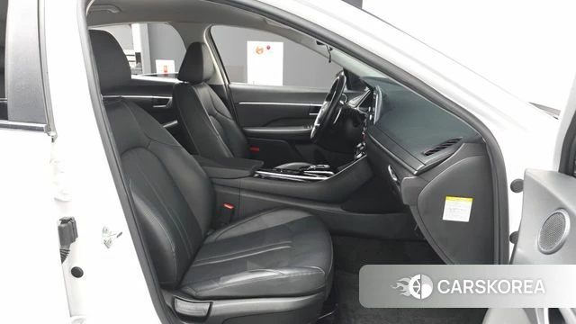 Hyundai Sonata Hybrid (DN8) 2022 Белый из Кореи, фото 2