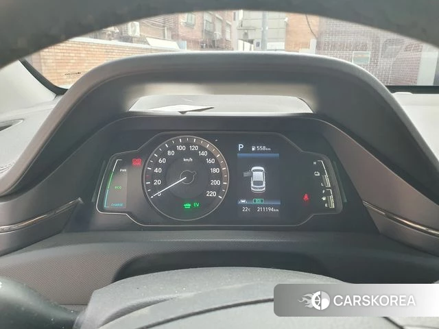 Hyundai The New Ionic Hybrid 2019 Белый из Кореи, фото 2
