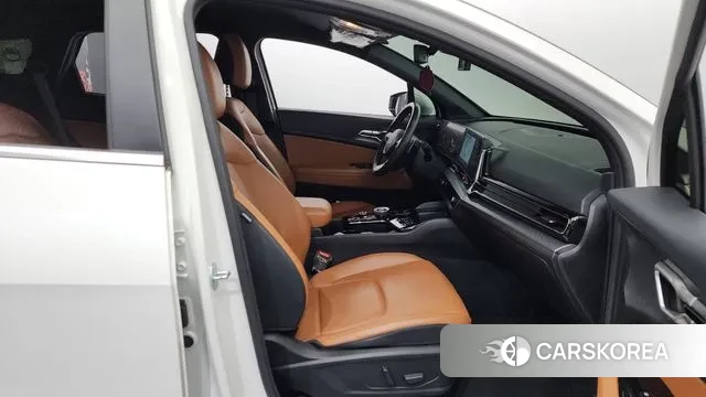 Kia Sportage 5th Generation 2023 Белый из Кореи, фото 2