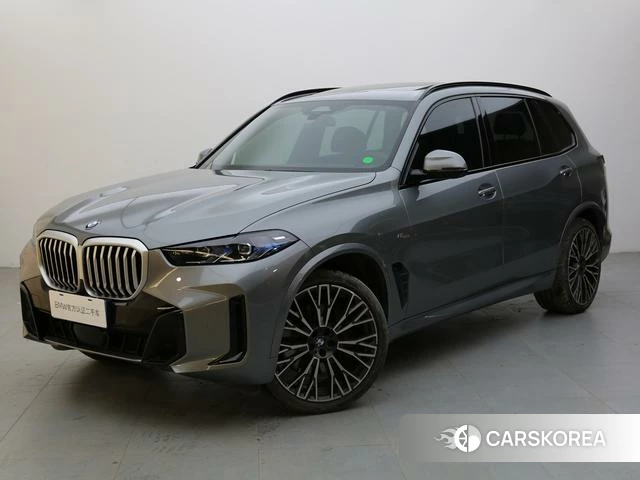 BMW X5 2024 Темно-серый из Китая, фото 2