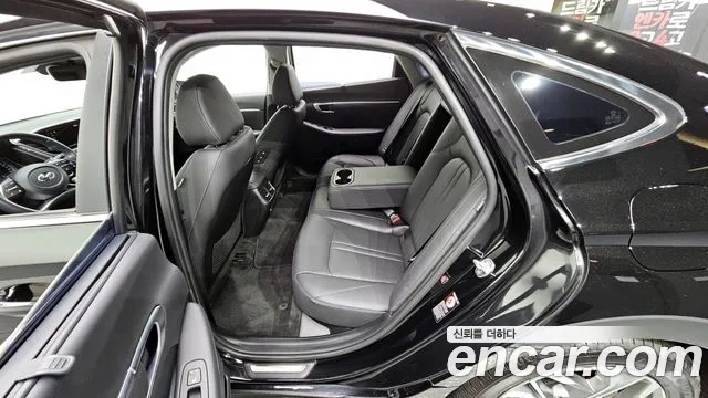 Hyundai Sonata (DN8) 2021 Черный из Кореи, фото 2