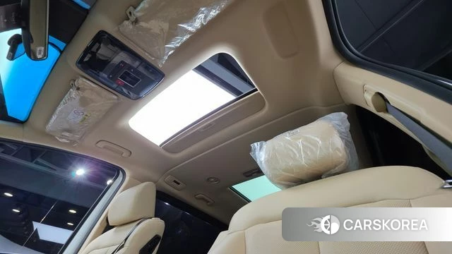 Hyundai Staria 2025 Белый из Кореи, фото 2
