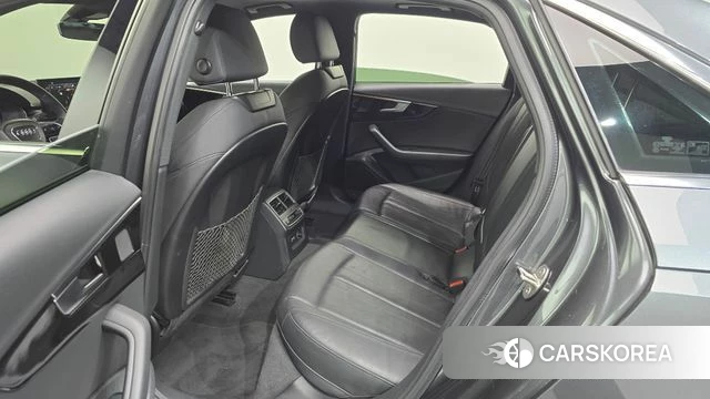 Audi A4 (B9) 2021 Серый из Кореи, фото 2