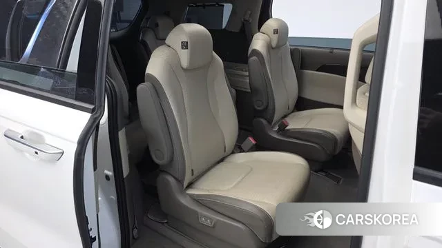 Kia Carnival 4th generation 2022 Белый из Кореи, фото 2