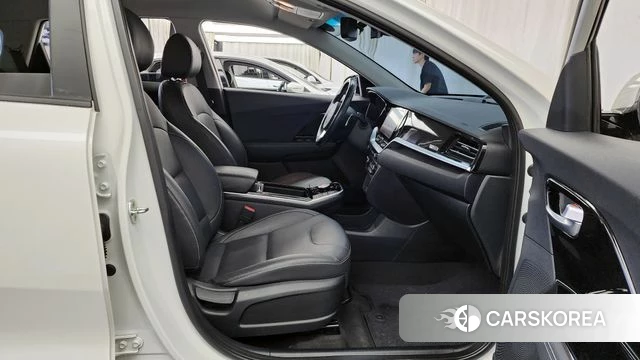 Kia Niro EV 2021 Белый из Кореи, фото 2