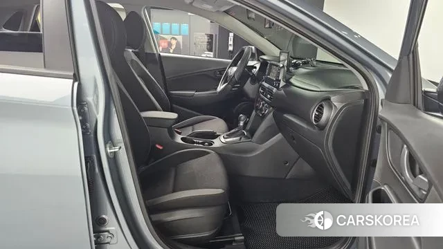 Hyundai Kona 2019 Серый из Кореи, фото 2