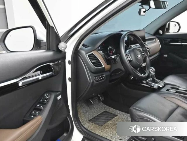 Kia Seltos 2021 Белый из Кореи, фото 2