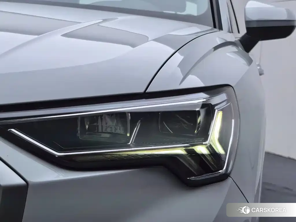 Audi Q3 2024 Белый из Китая, фото 2