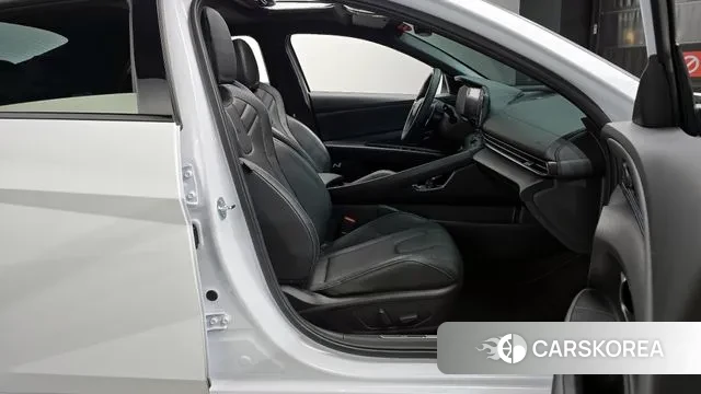 Hyundai The New Avante (CN7) 2025 Белый из Кореи, фото 2