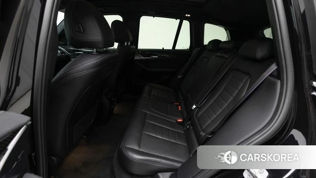 BMW X3 (G01) 2022 Черный из Кореи, фото 2