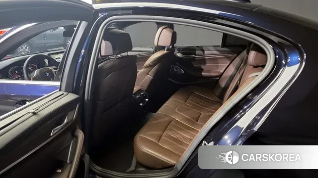 BMW 5 Series (G30) 2020 Синий из Кореи, фото 2