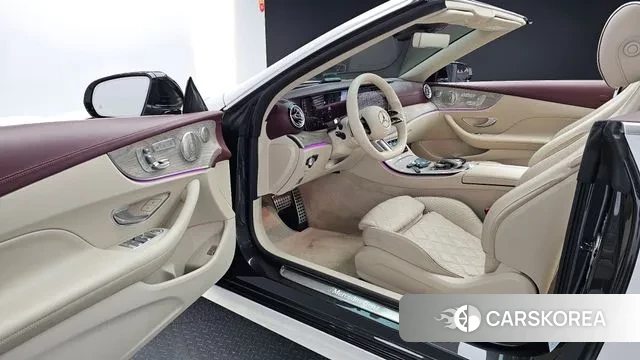 Mercedes-Benz E-Class W213 2021 Белый из Кореи, фото 2