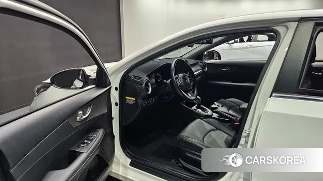 Kia Come New K3 2019 Белый из Кореи, фото 2