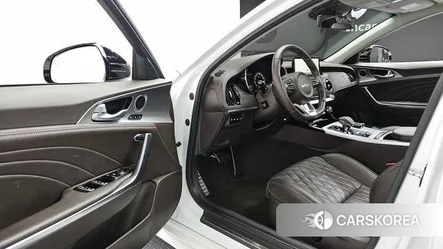 Kia Stinger Meister 2022 Белый из Кореи, фото 2