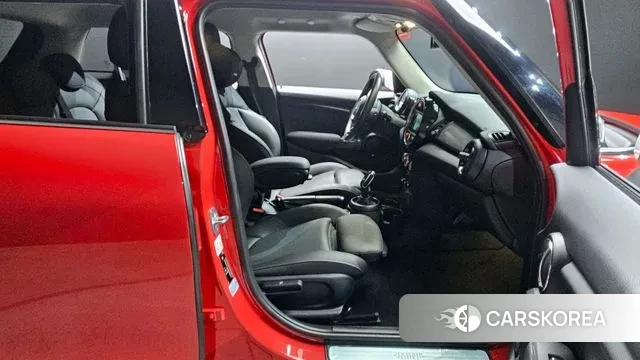 Mini Cooper 2020 Красный из Кореи, фото 2