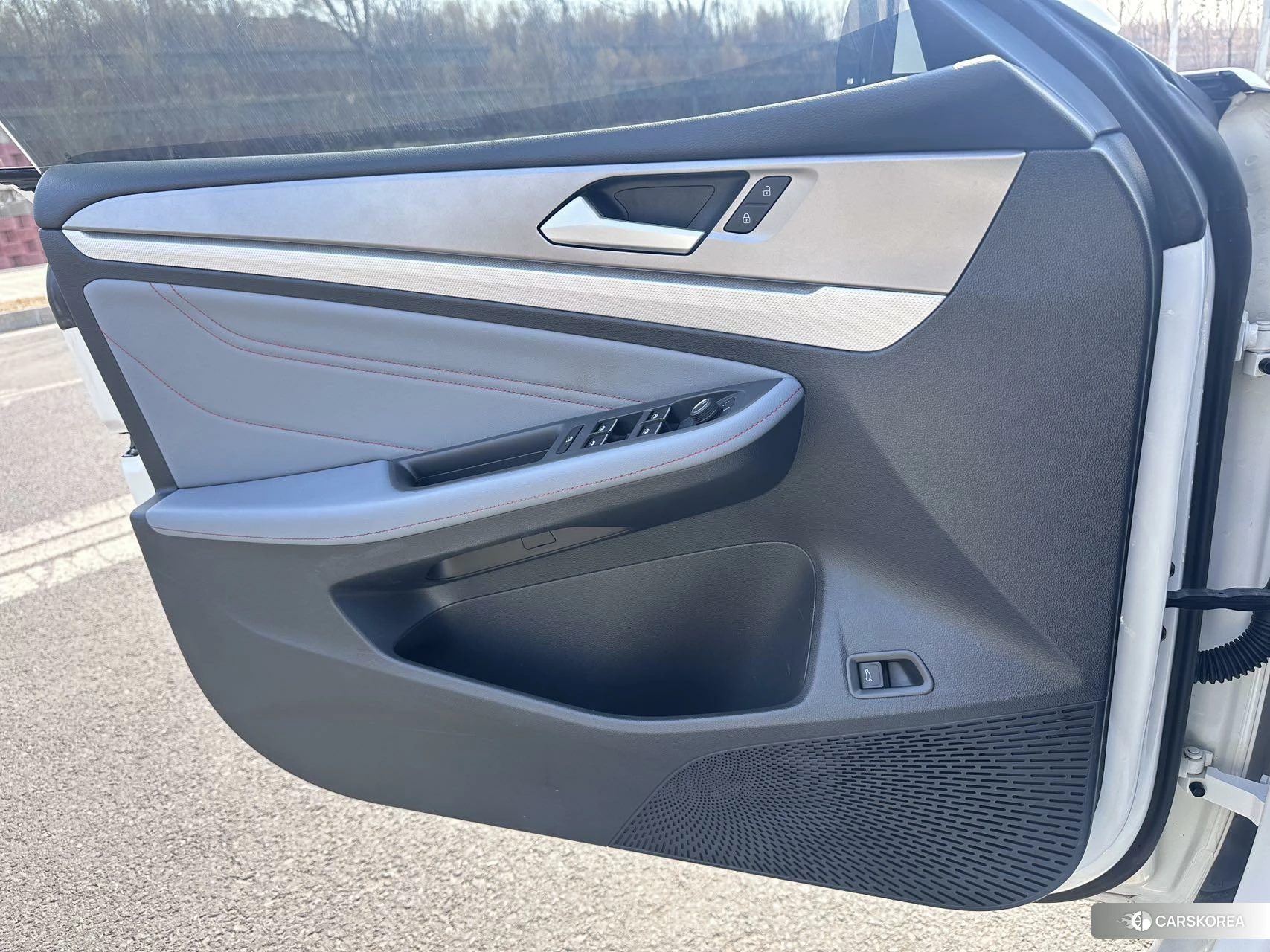Volkswagen Lingdu 2022 Белый из Китая, фото 2