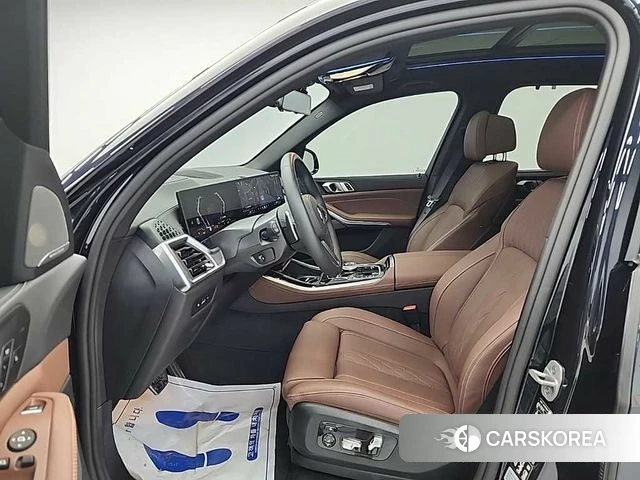 BMW X5 (G05) 2025 Черный из Кореи, фото 2