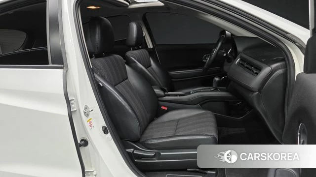 Honda HR-V 2018 Белый из Кореи, фото 2