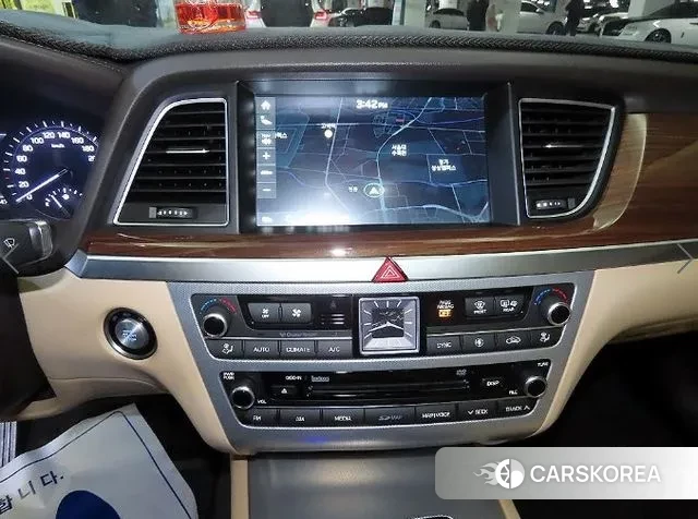 Genesis G80 2018 Белый из Кореи, фото 2