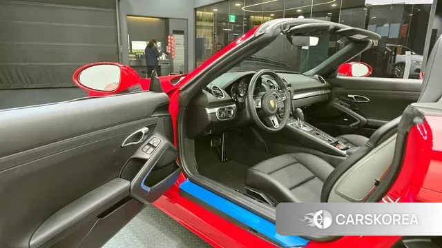 Porsche 718 Boxster 2023 Красный из Кореи, фото 2