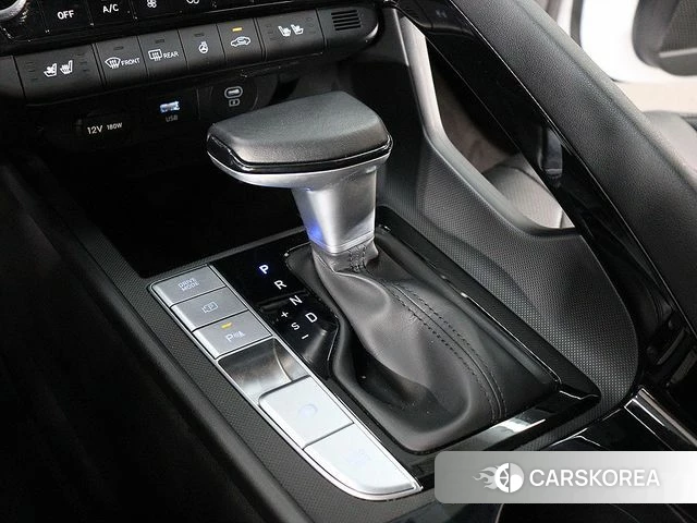 Hyundai The New Avante (CN7) 2023 Белый из Кореи, фото 2