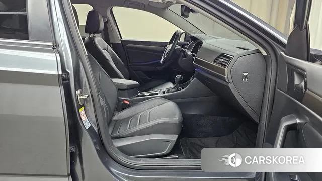 Volkswagen 7th Generation of Jetta 2021 Серый из Кореи, фото 2