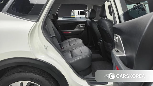 Kia Niro Plus 2022 Белый из Кореи, фото 2
